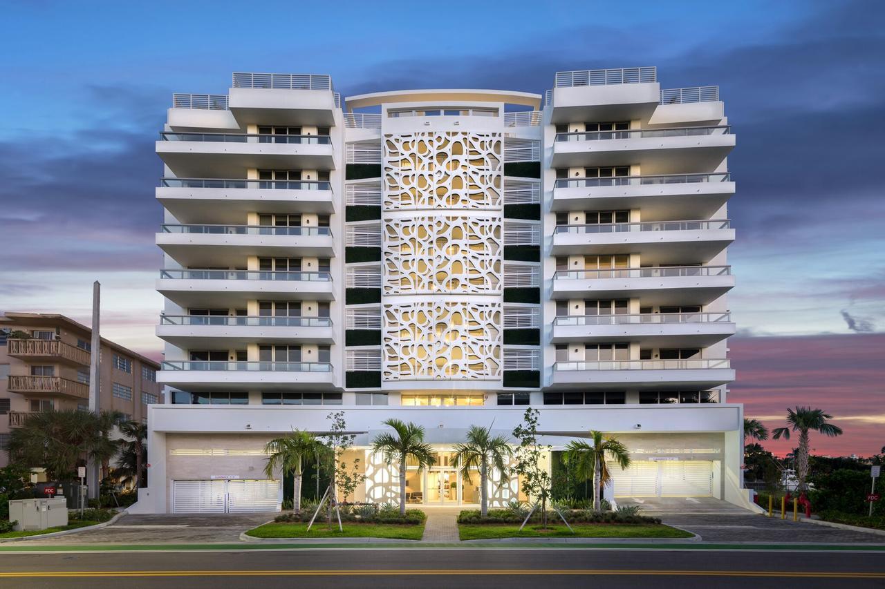 Acqua Bay Luxury Apartments Bay Harbor Islands Exterior photo