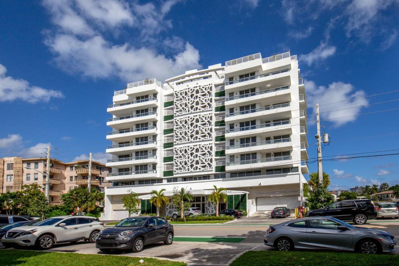 Acqua Bay Luxury Apartments Bay Harbor Islands Exterior photo